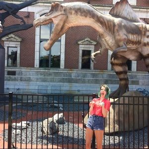 Meet your Posher, Annika !